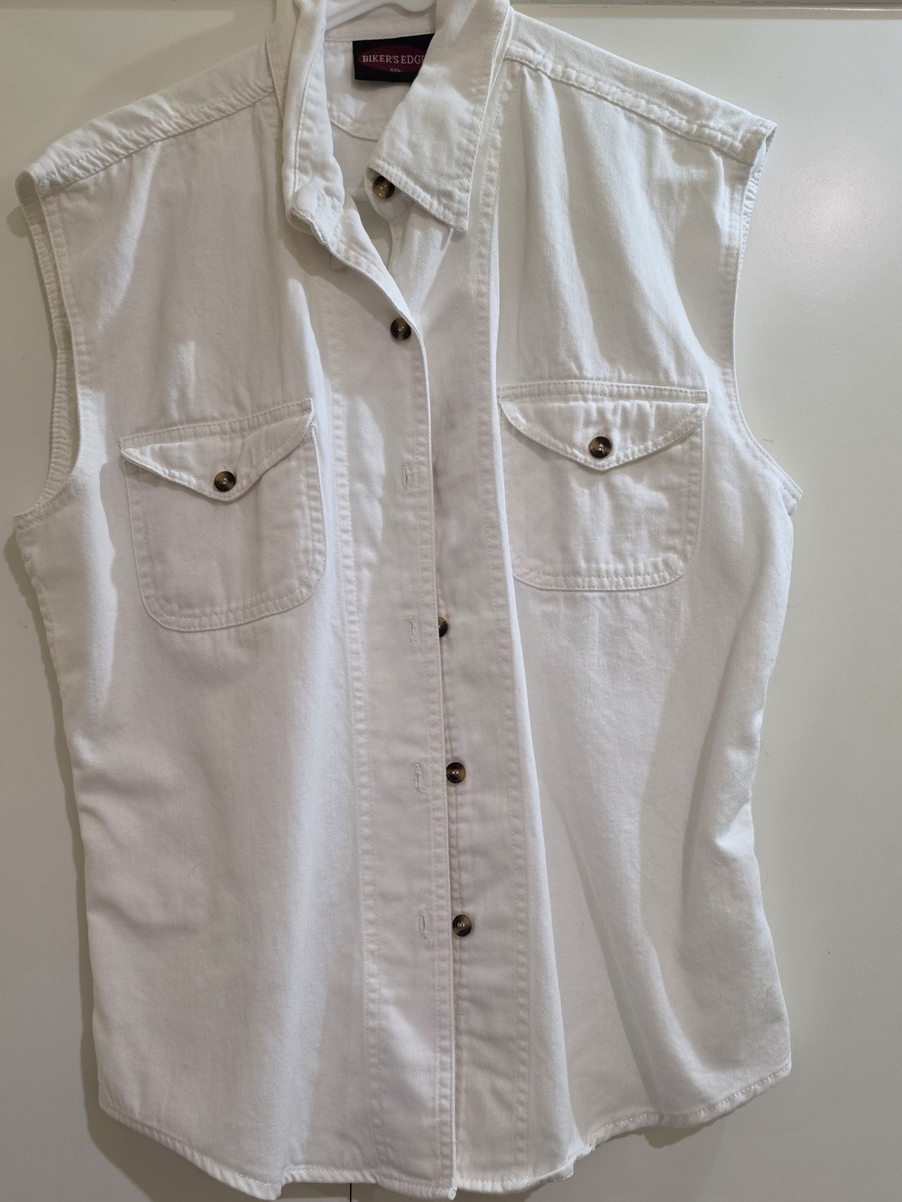 White Sleeveless Button-Front Utility Shirt